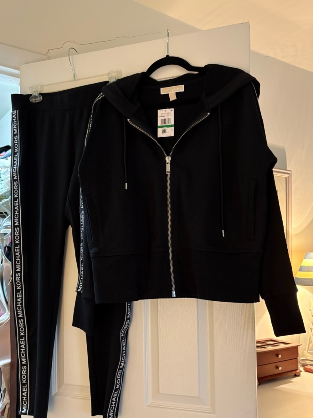 Michael Kors Black Zip-Front Hooded Hoodie and Sport Leggings